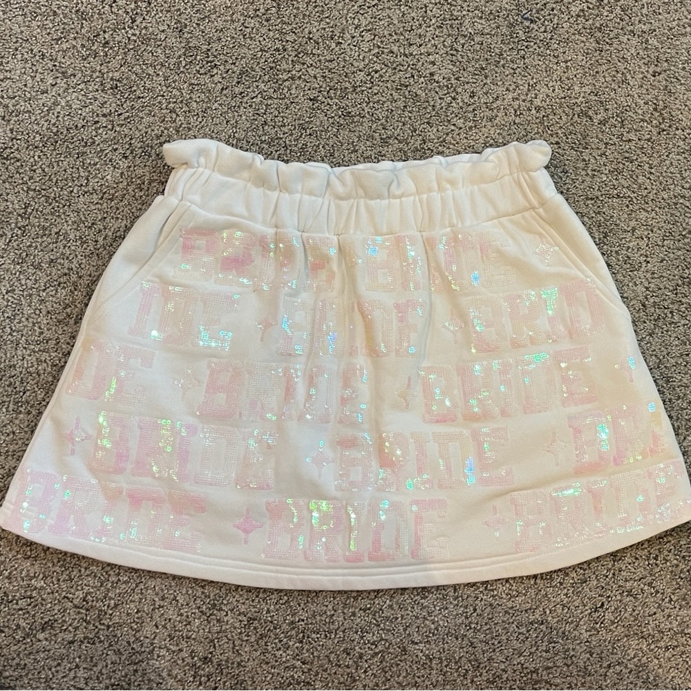 QUEEN OF SPARKLES White Iridescent Mini Skirt